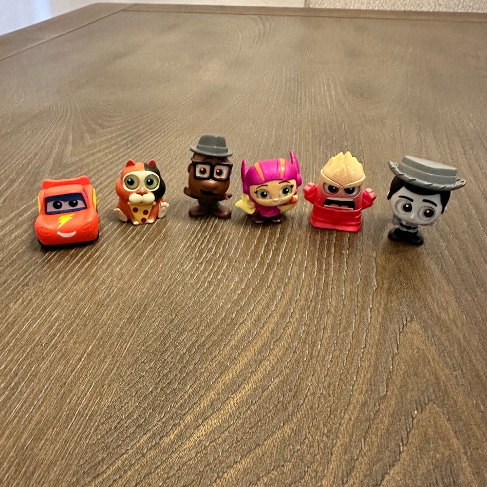 Disney Doorables Lot of‎ 6 Characters